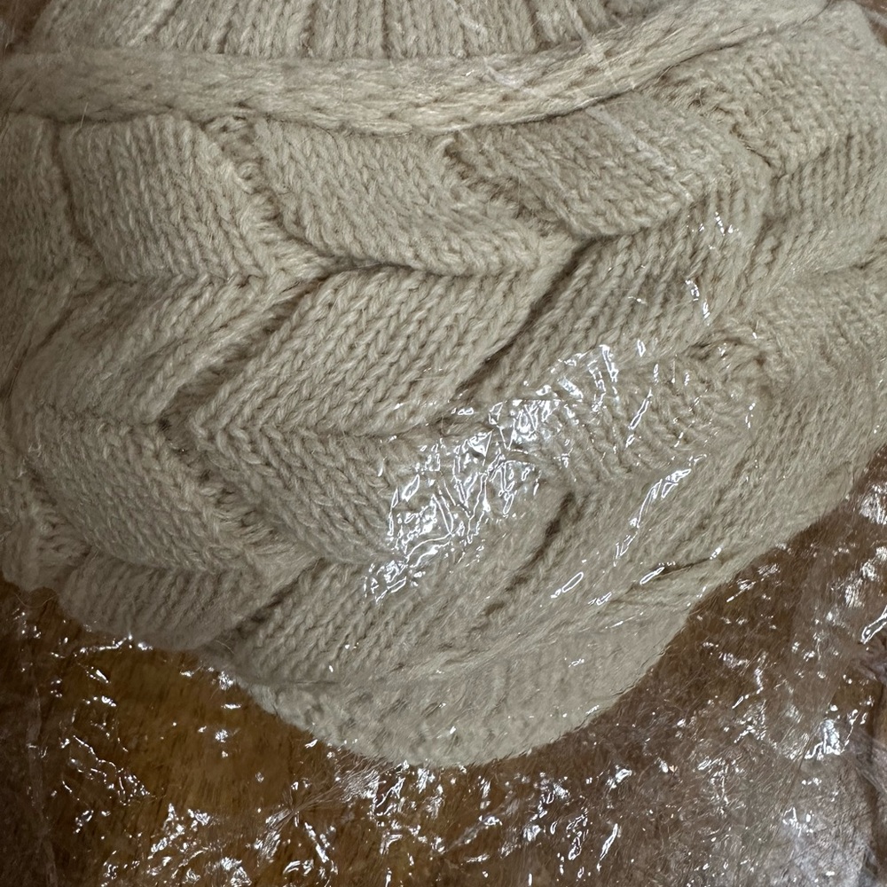 Cozy Cream Cable Knit Winter Warm cap with visor